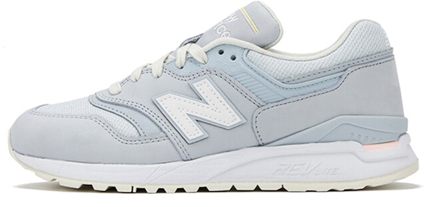 (W) New Balance Seri 997 Biru Muda WL997HPB Buy (W) New Balance Seri 997 Biru Muda WL997HPB