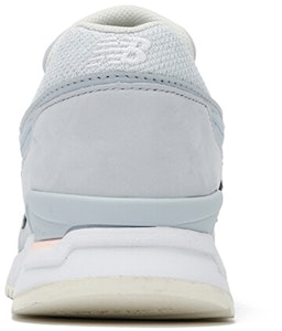 (W) New Balance Seri 997 Biru Muda WL997HPB Shop (W) New Balance Seri 997 Biru Muda WL997HPB