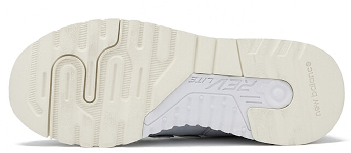 (W) New Balance Seri 997 Biru Muda WL997HPB Purchase (W) New Balance Seri 997 Biru Muda WL997HPB