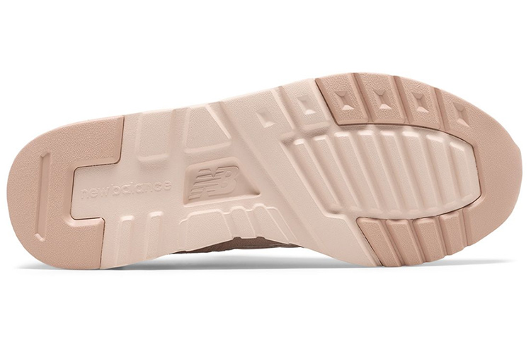 Shop (W) ニューバランス997 ピンクレッド CW997HCD