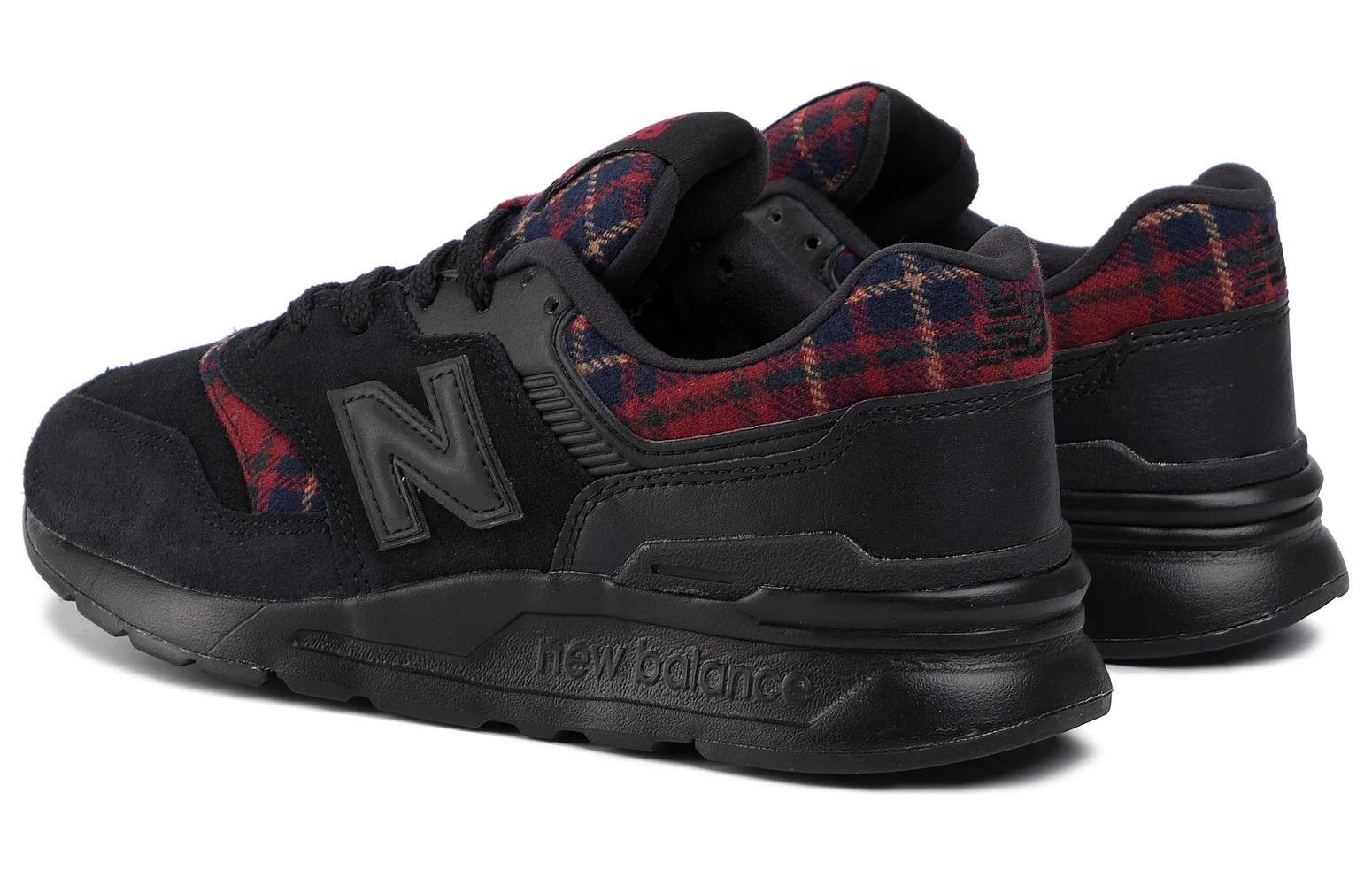 Lookbook New Balance 997系列 黑紅 女款 B寬