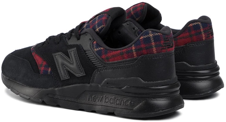 New Balance 997系列 黑紅 女款 B寬 Lookbook New Balance 997系列 黑紅 女款 B寬