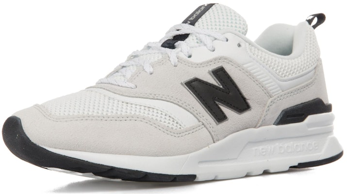 (W) New Balance 997H 'Kelabu Cerah Hitam' CW997HAA Lookbook (W) New Balance 997H 'Kelabu Cerah Hitam' CW997HAA