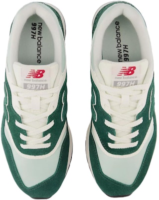 (W) New Balance 997H 'Hijau Nightwatch' CW997HVN Lookbook (W) New Balance 997H 'Hijau Nightwatch' CW997HVN