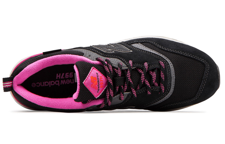 Lookbook (W) 뉴발란스 997H 로우탑 블랙/퍼플 (New Balance 997H Low-Top Black/Purple) CW997HOB