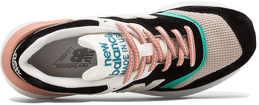 (W) 뉴발란스 997S 블랙/그린/화이트 (or 뉴발 997S 흑/녹/백 for brevity) W997IWD Lookbook (W) 뉴발란스 997S 블랙/그린/화이트 (or 뉴발 997S 흑/녹/백 for brevity) W997IWD