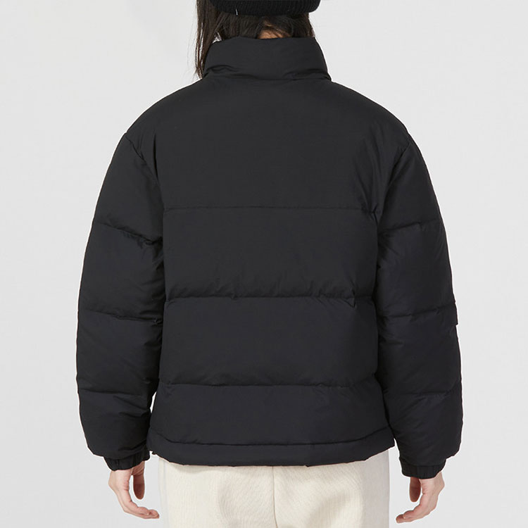 Details for (W) 뉴발란스 블랙 로고 패딩 자켓 스탠드 칼라와 지퍼. AWJ24317-BK