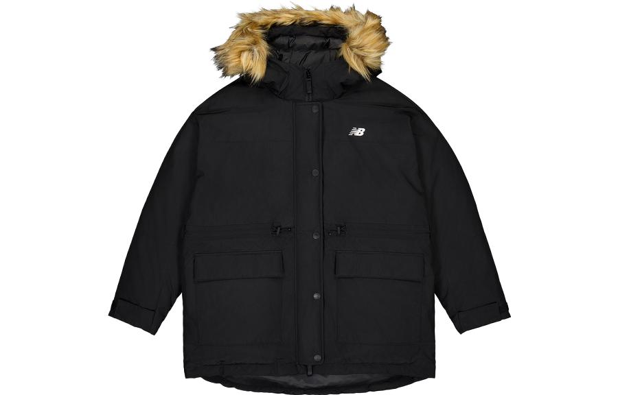 Order (W) Chaqueta acolchada con capucha negra de manga larga New Balance. AWJ33325-BK