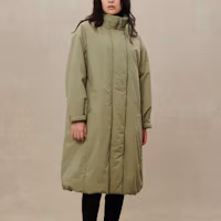 Lookbook (Women) New Balance Green Long Sleeve Full-Zip Jacket. AWJ25004-TCO