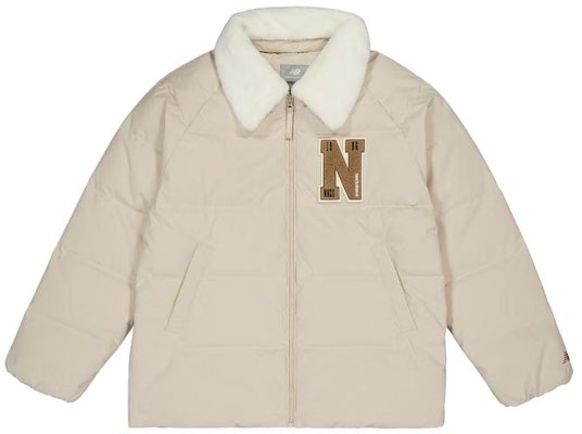 (W) 新百伦毛领拉链羽绒外套卡其色. NPD4E122-LBE Buy (W) 新百伦毛领拉链羽绒外套卡其色. NPD4E122-LBE