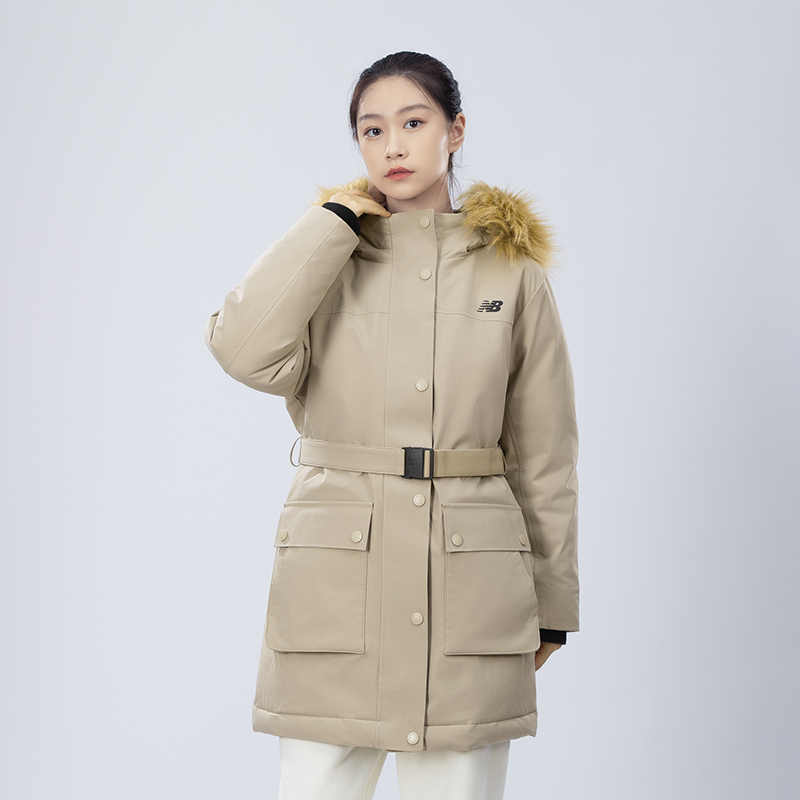 Shop (W) ニューバランス 防風ロングフードダウンジャケット カーキ カジュアルウェア AWJ34318SOT