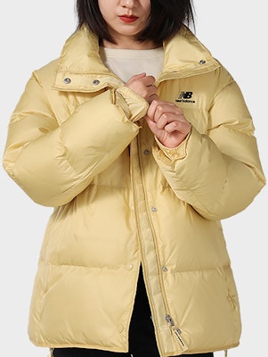 (Women) New Balance Winter Yellow Puffer Jacket with Logo and Zipper High Collar. 5PB4U152-YL Shop (Women) New Balance Winter Yellow Puffer Jacket with Logo and Zipper High Collar. 5PB4U152-YL