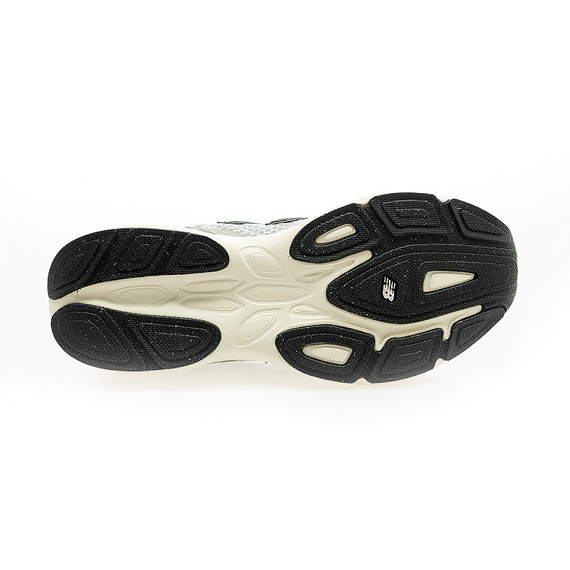 Purchase (W) Produk Kedai New Balance Amasta WAMASMK1