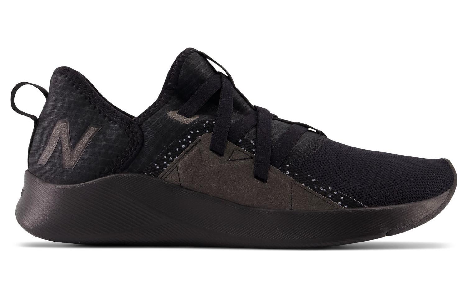 Order (W) New Balance Beaya DynaSoft Slip-On ''Zwart'' WSBEYDK1