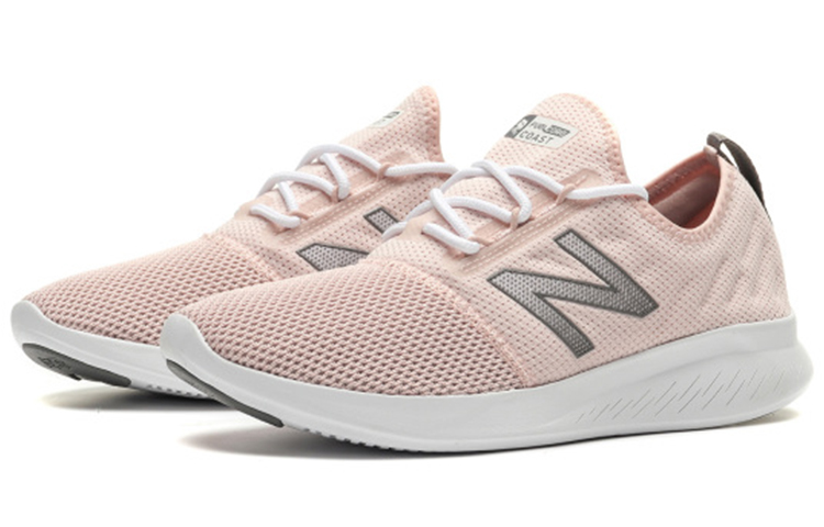 Lookbook New Balance Coast v4 舒適透氣跑步鞋 女款 淺粉色