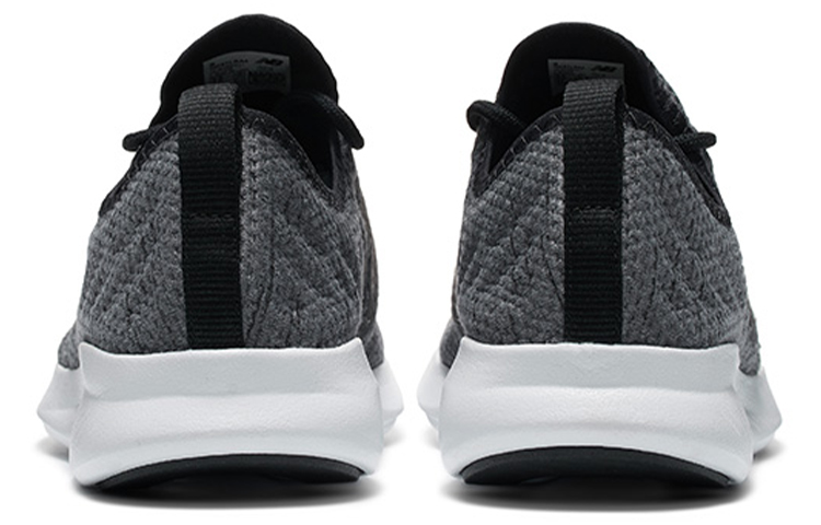 Lookbook (W) New Balance Coast v4 Abu-Abu 'Gray White' WCSTLRA4