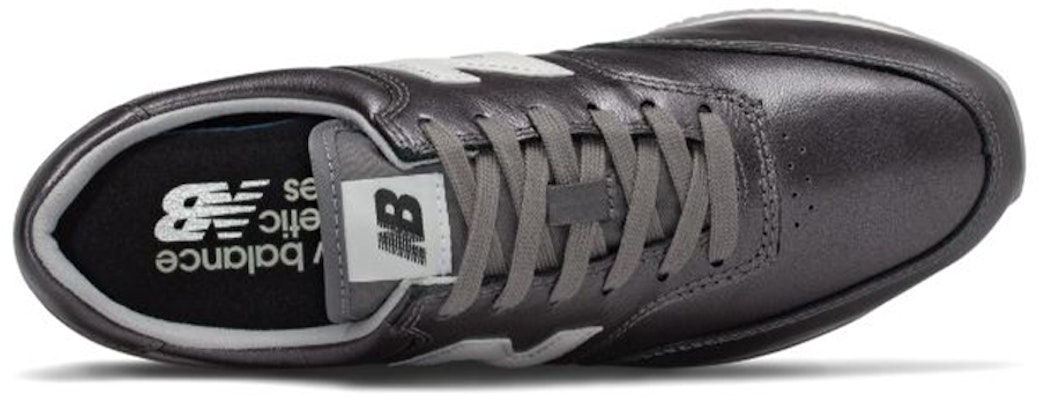 (W) New Balance Comp 100 Gris/Negro WLC100AU Lookbook (W) New Balance Comp 100 Gris/Negro WLC100AU