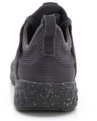 新百倫 NB Cruz 防滑耐磨輕便 低幫 跑步鞋 女款 黑 Lookbook 新百倫 NB Cruz 防滑耐磨輕便 低幫 跑步鞋 女款 黑