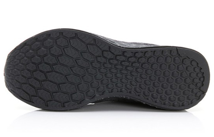 Shop 新百倫 NB Cruz 防滑耐磨輕便 低幫 跑步鞋 女款 黑