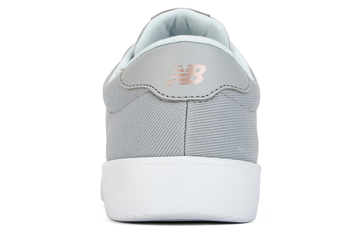 Shop New Balance CT10系列 雨蒙色 女款