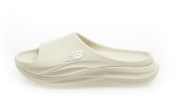 (Women) New Balance Cushioned Waterproof Slides W66509TG (Women) New Balance Cushioned Waterproof Slides W66509TG