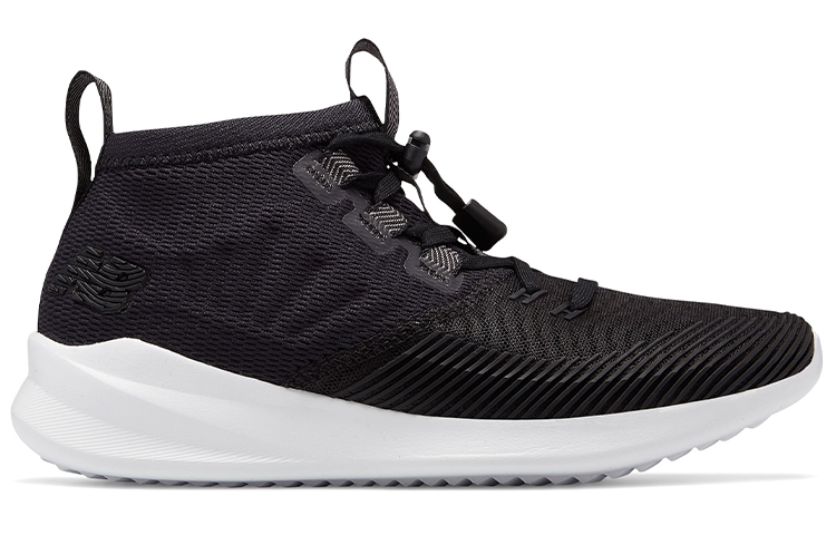 Order (W) New Balance Cypher Run 'Hitam Putih' WSRMCBW