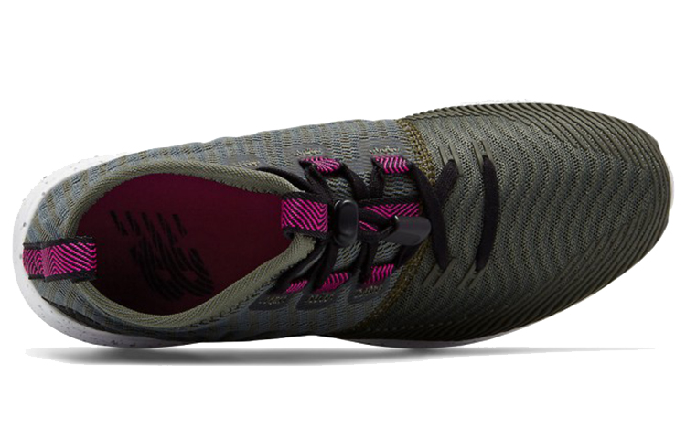 Lookbook (W) New Balance Cypher Run 'Abu Coklat Putih' WSRMCGP