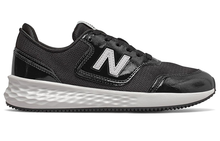 Order (W) New Balance Cypher Run Knit Abu-abu 'Hitam' WSX70BNC