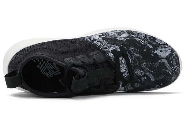 Order (W) New Balance Cypher RunSeries Hitam/Putih WSRMCMP