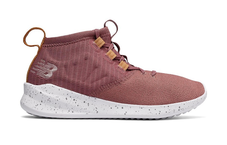 Order (W) New Balance Cypher Sneakers 'Merah Muda' WSRMCKP