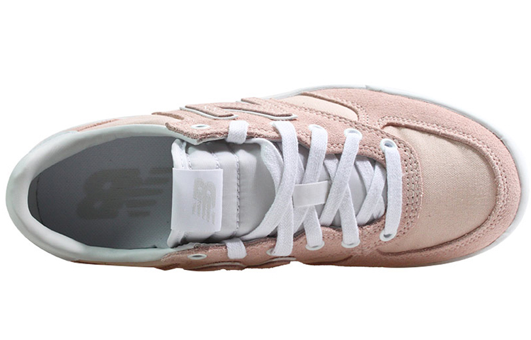Lookbook (W) New Balance D Ancho Rosa Blanco WRT300HA