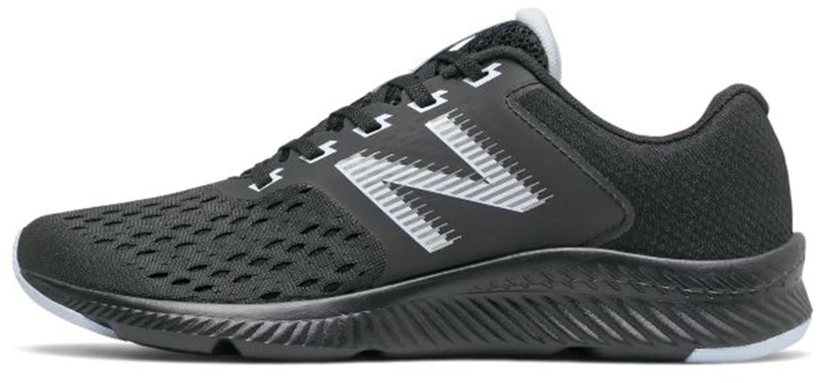 women-new-balance-draft-series-black-wdrftrk-1