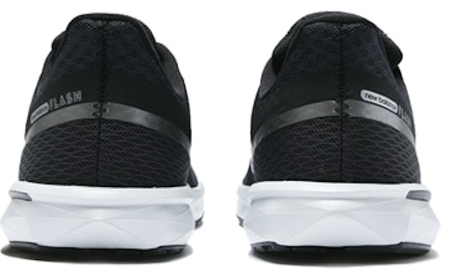 (W) New Balance Dynasoft Flash v7 'Hitam' WFLSHBK7-B Details for (W) New Balance Dynasoft Flash v7 'Hitam' WFLSHBK7-B