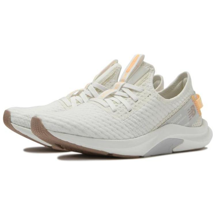 Lookbook New Balance DynaSoft Nergize Sport v2 減震防滑 低筒 運動休閒鞋 女款 白黃