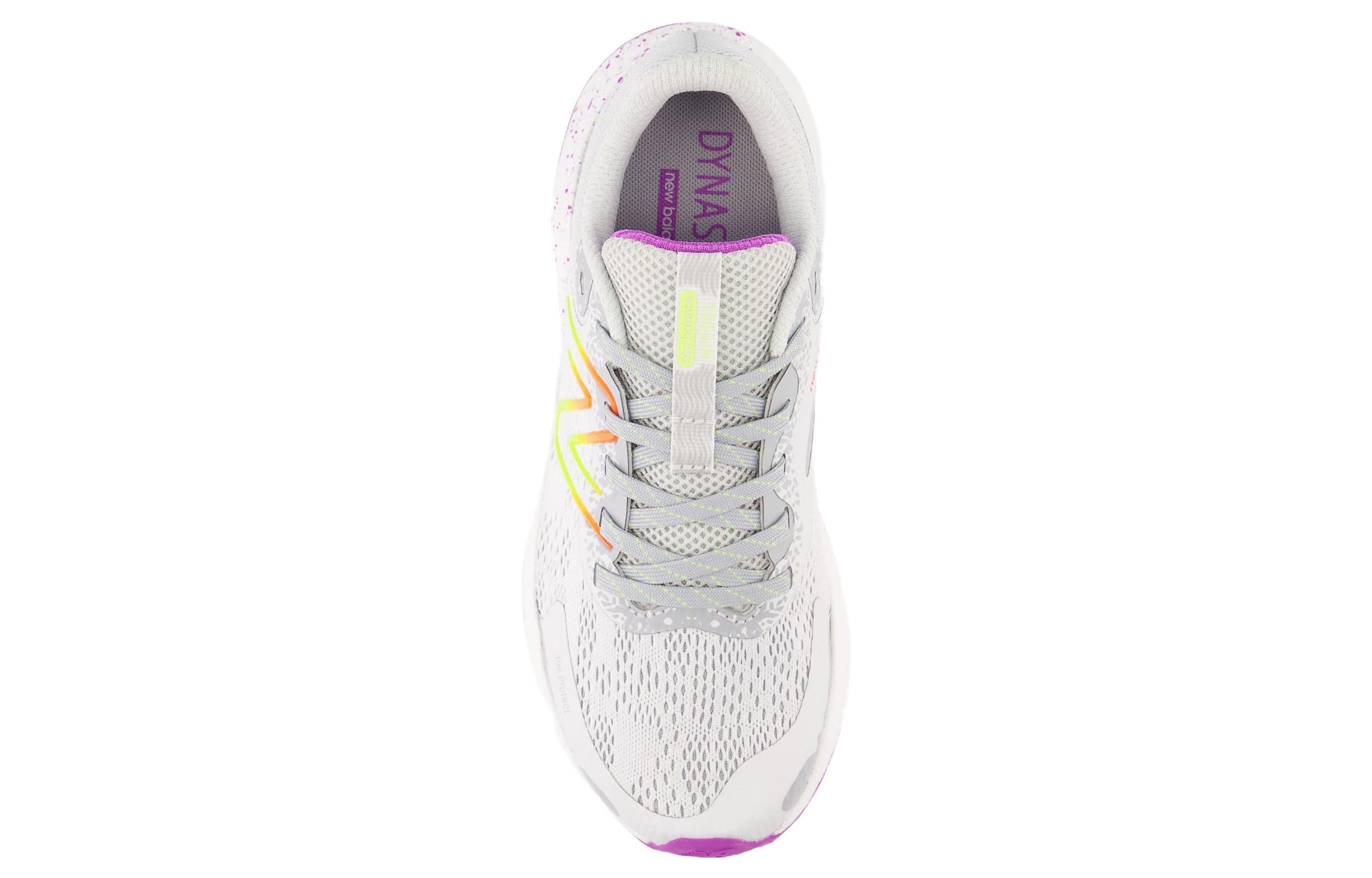 Shop New Balance DynaSoft Nitrel V5 減震防滑 低筒 跑步鞋 女款 白紫