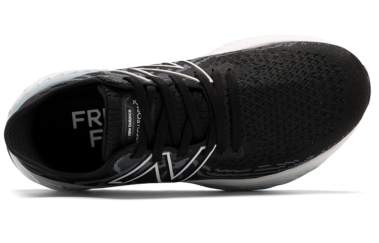 Lookbook （女性）新百倫 Fresh Foam 1080v11 'Black Thunder' W1080B11