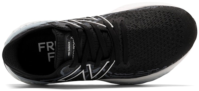 (W) 여성용 뉴발란스 프레시폼 1080v11 '블랙 썬더' W1080B11 W1080B11 Lookbook (W) 여성용 뉴발란스 프레시폼 1080v11 '블랙 썬더' W1080B11 W1080B11