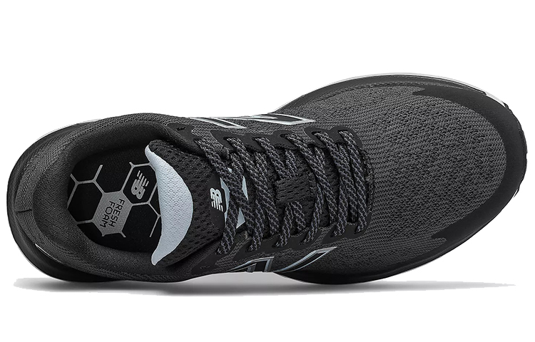 Lookbook （女性）New Balance Fresh Foam 680v7 “黑白” W680LK7