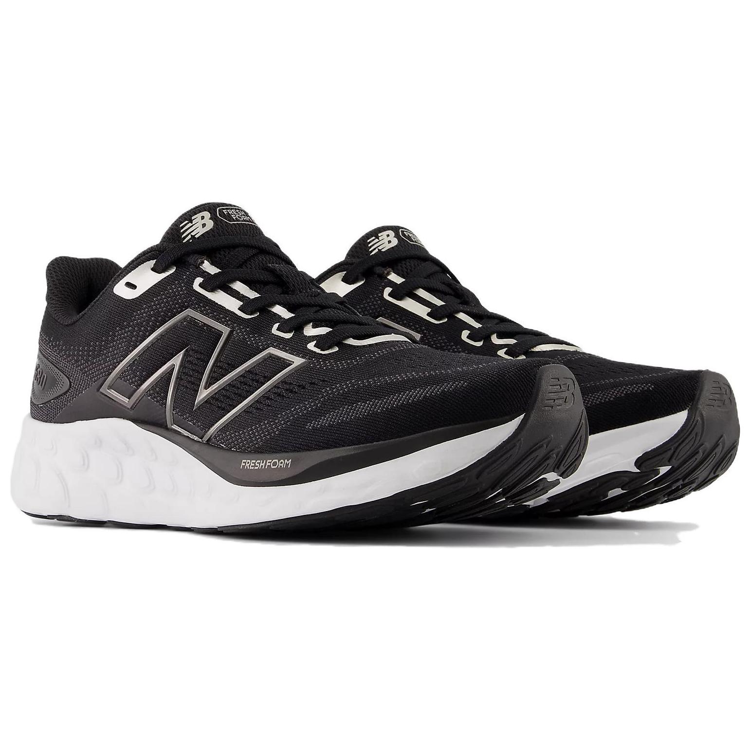 Shop (W) New Balance Fresh Foam 680v8 'Hitam Emas Metalik' W680LK8