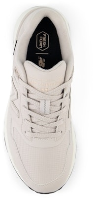 (W) (여성용) 뉴 발란스 프레시 폼 880v6 GTX '차콜 그레이' WW880GM6-4E WW880GM6-4E Lookbook (W) (여성용) 뉴 발란스 프레시 폼 880v6 GTX '차콜 그레이' WW880GM6-4E WW880GM6-4E