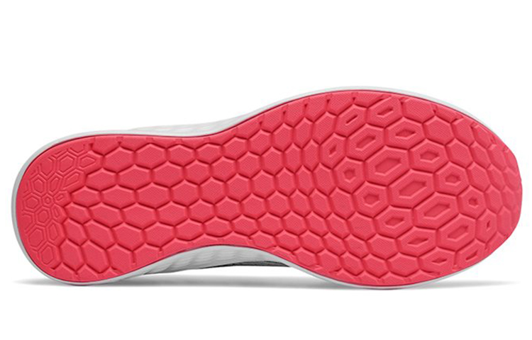 Shop New Balance Fresh Foam Arishi 飓風灰 女款