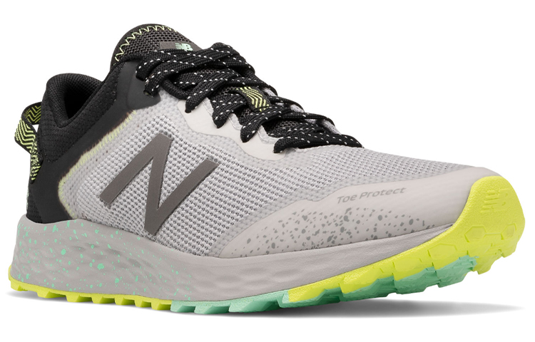 Lookbook (W) New Balance Fresh Foam Arishi Trail ''Gris'' WTARISS1