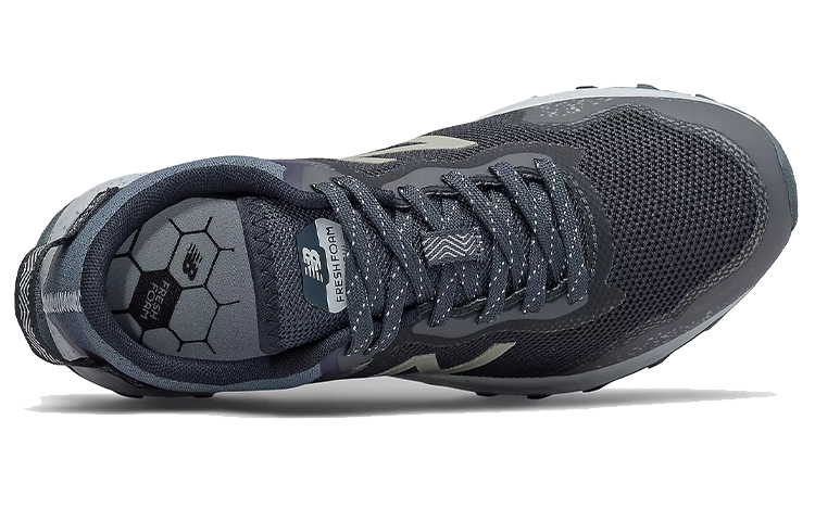 Lookbook (W) 뉴발란스 프레시폼 아리시 트레일 '우주 천둥' WTARISCK