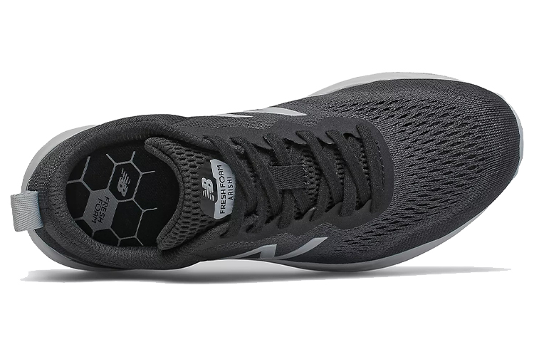 Lookbook (W) New Balance Fresh Foam Arishi v3 'Hitam Putih' WARISCU3