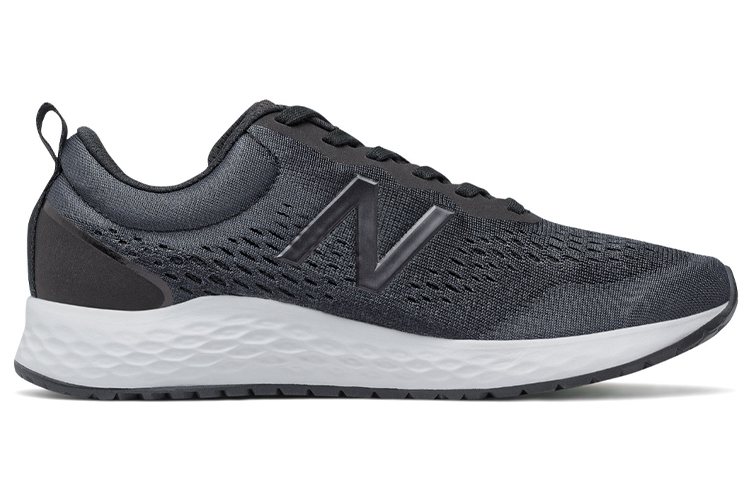 Order (W) New Balance Fresh Foam Arishi v3 Noir/Blanc WARISSB3