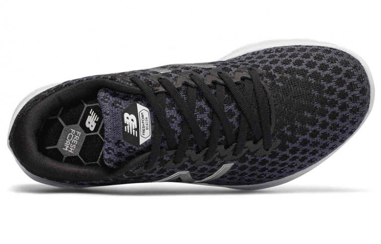 Shop (W) New Balance Fresh Foam Beacon ''Noir Gris'' WBECNBK