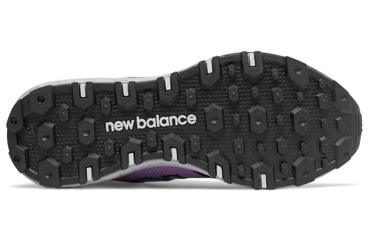 Shop (W) New Balance Fresh Foam Crag v2 B-Wide Rose/Violet WTCRGLC2