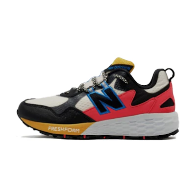 (W) NB Fresh Foam Crag v2 Trail 'Black Red'