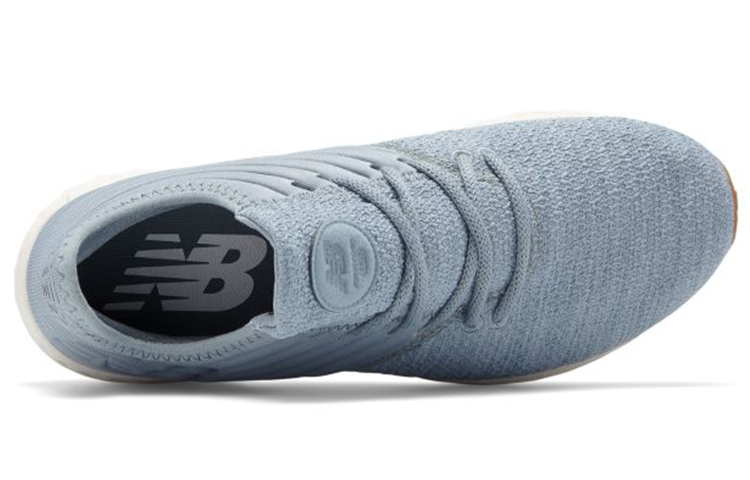 Lookbook (W) New Balance Fresh Foam Cruz "蓝色" 运动鞋 WCRZDKG