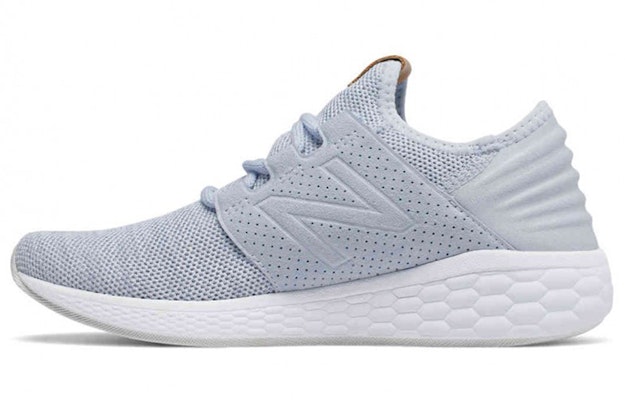 新百倫 Fresh Foam Cruz v2 防滑透氣 低筒運動跑步鞋 女款 淺藍 Buy 新百倫 Fresh Foam Cruz v2 防滑透氣 低筒運動跑步鞋 女款 淺藍